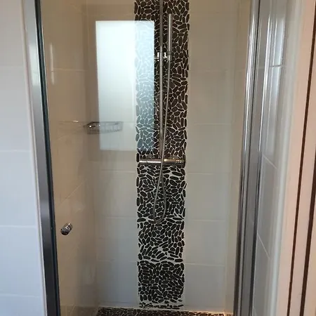 לינה וארוחת בוקר La D'escoublac