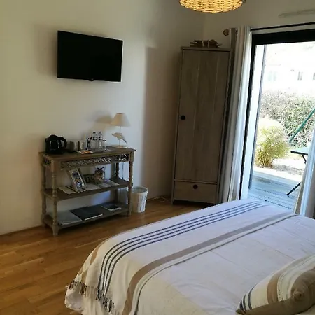 La D'escoublac Bed & Breakfast 2*